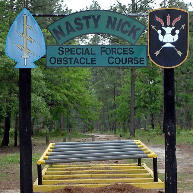 8 Count Body Builder Pushup / Pullup Pyramid